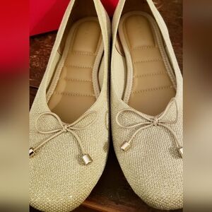 Women's Gold Ballet Flats 9.5W